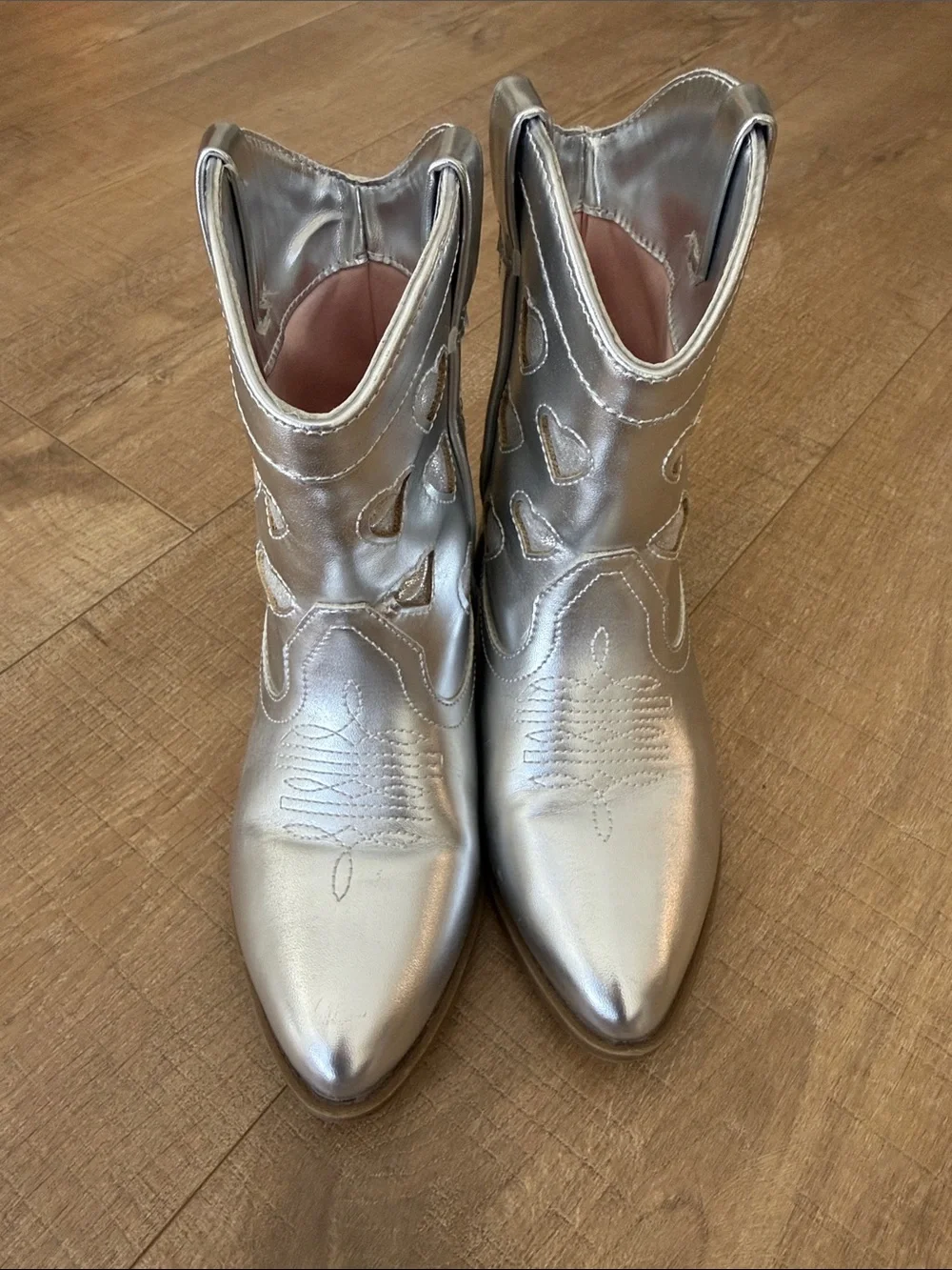 Tucker + Tate Silver Heart Cowgirl Boots - Metallic Western Style